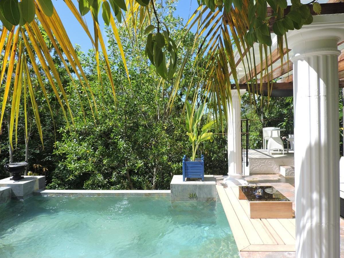 Villa Bois Joli à Au Cap Extérieur photo